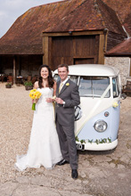 Stockbridge Farm Barn Dorset wedding photographer